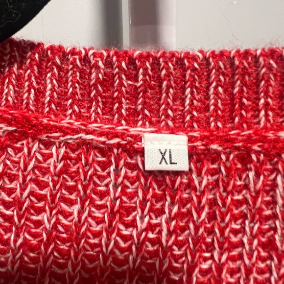 Cozy Red Knit Women's Sweater with ♥️ Patch Elbows - Picture 4 of 8